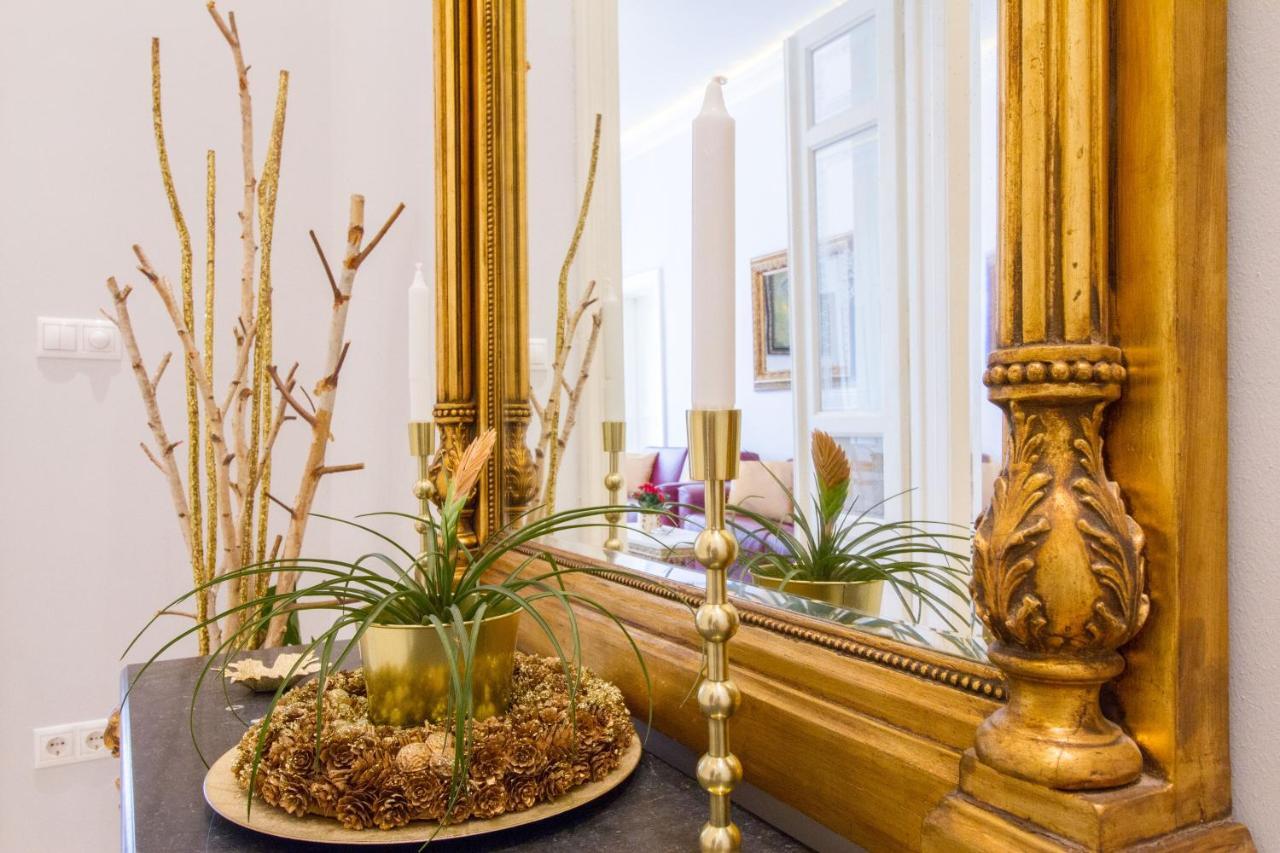 Count Zrinyi Luxourious Residence Budapest Extérieur photo