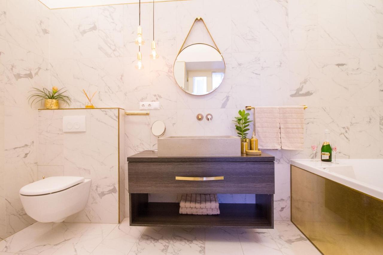 Count Zrinyi Luxourious Residence Budapest Extérieur photo